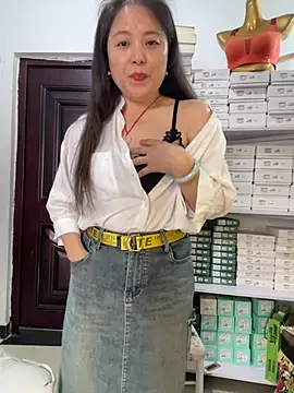 tianwei2567 online show from 05-09-26, 02:37