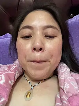 tianwei2567 online show from 12-18-25, 12:42