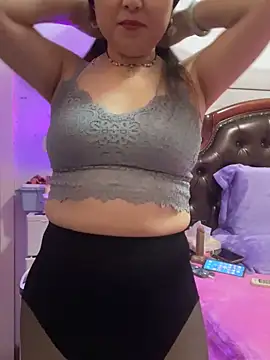 tianwei2567 online show from 12-20-25, 07:22