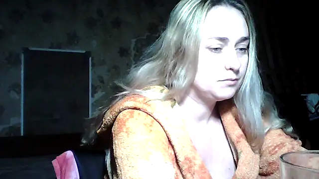 Vassila69 online show from 01-09-26, 04:14