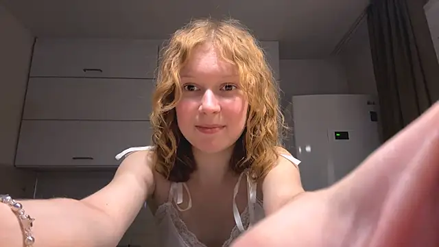 Snapshot of ElfriedaZwack chatting on 11-29-25, 05:13 ElfriedaZwack online show from 11-29-25, 05:13