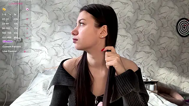 Snapshot of Phantom_Gallactic chatting on 02-15-26, 06:03 Phantom Gallactic online show from 02-15-26, 06:03