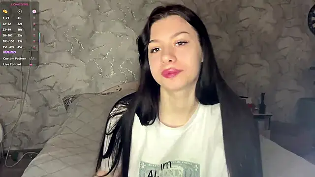 Snapshot of Phantom_Gallactic chatting on 02-05-26, 08:32 Phantom Gallactic online show from 02-05-26, 08:32