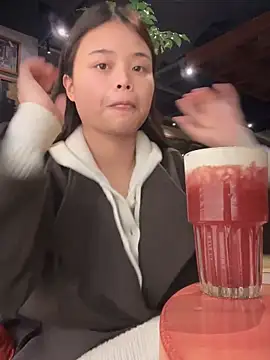 Toffee-00 online show from 12-21-25, 08:27