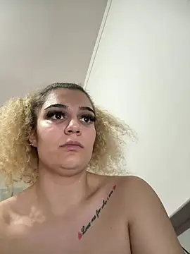 CrazyJessika online show from 04-28-26, 08:02
