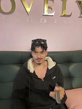 NicolaiKarav online show from 05-10-26, 10:19