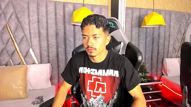 NicolaiKarav online show from 01-12-26, 06:58