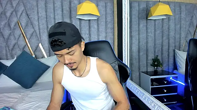 NicolaiKarav online show from 01-07-26, 02:33