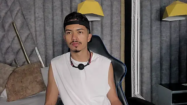 NicolaiKarav online show from 12-02-25, 11:12