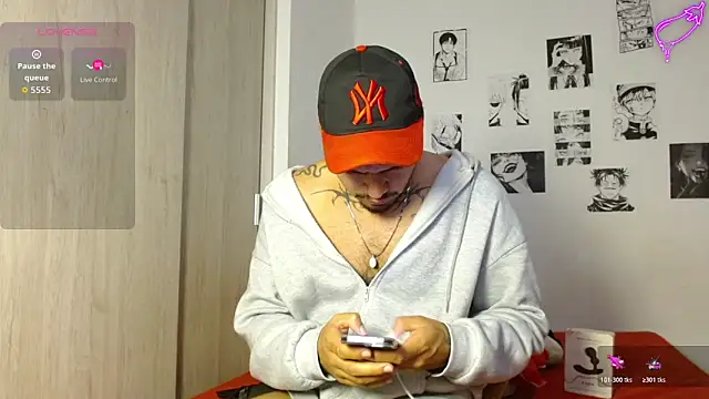 Snapshot of Henry_villa23 chatting on 03-05-26, 04:42 Henry villa23 online show from 03-05-26, 04:42
