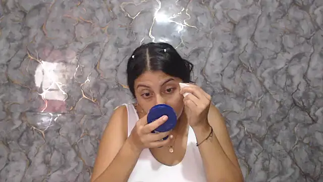 miarouse1531 online show from 02-23-26, 01:55