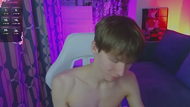 cuMte boy online show from 05-21-26, 01:36