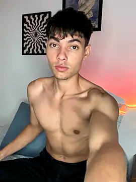 Jayce  Arcan online show from 11-22-25, 06:01