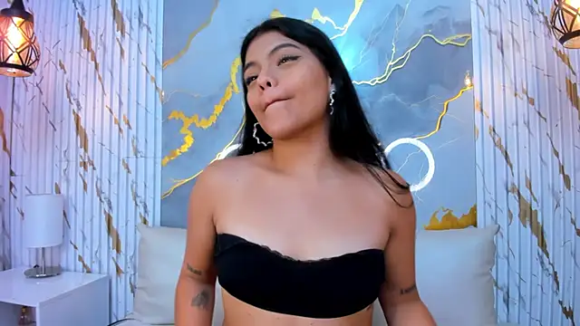 Snapshot of NIKIBUNNY chatting on 11-26-25, 12:16 NIKIBUNNY online show from 11-26-25, 12:16