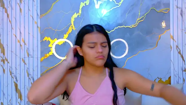 Snapshot of NIKIBUNNY chatting on 01-07-26, 11:59 NIKIBUNNY online show from 01-07-26, 11:59