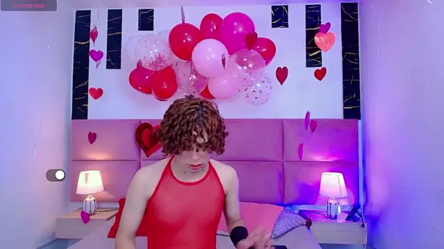 Skyee angel online show from 02-13-26, 09:26