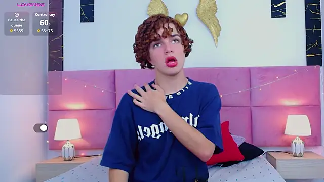 Skyee angel online show from 02-03-26, 07:52