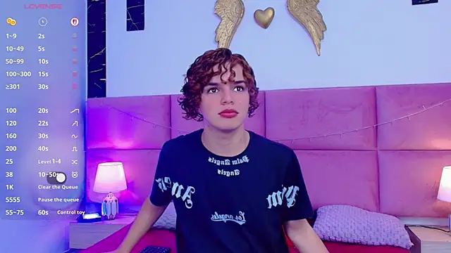 Skyee angel online show from 02-08-26, 01:42