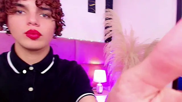 Skyee angel online show from 12-16-25, 07:40