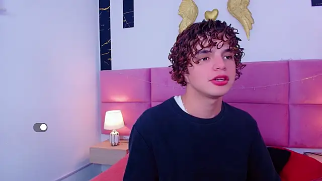 Skyee angel online show from 01-13-26, 07:51