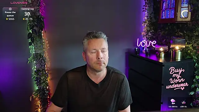 Hunter Fl online show from 04-13-26, 03:38