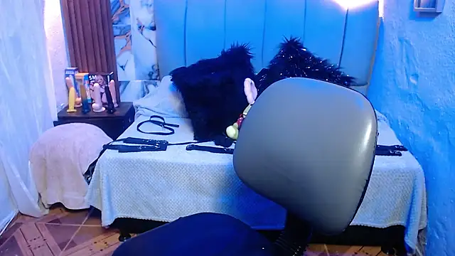 madisson 768 online show from 05-06-26, 01:04