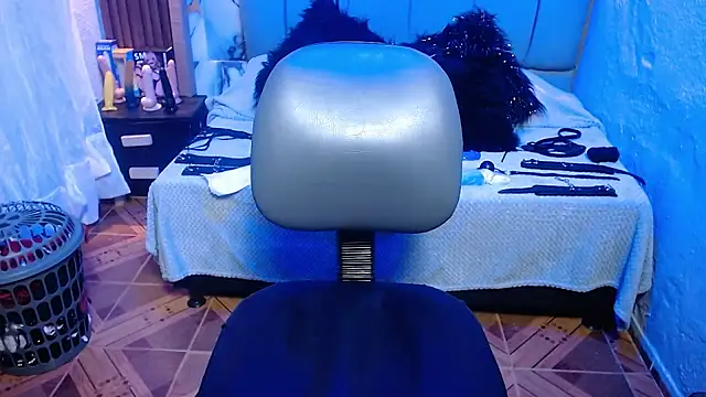 madisson 768 online show from 05-07-26, 01:03