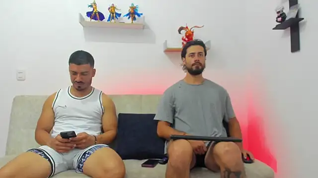 heteros curious online show from 04-02-26, 02:08