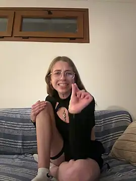 Snapshot of SofiaSilverHaze chatting on 11-23-25, 07:24 SofiaSilverHaze online show from 11-23-25, 07:24