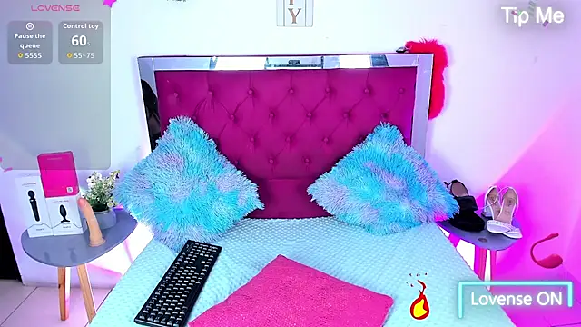 Samantha  F W online show from 02-13-26, 09:48