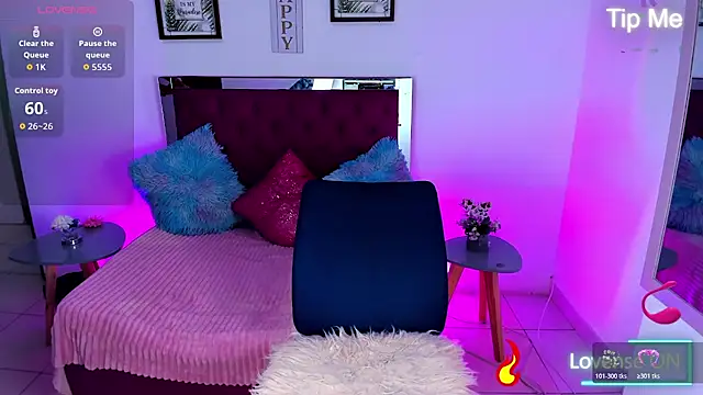 Samantha  F W online show from 02-24-26, 09:59