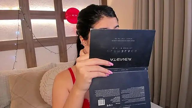 SarhaVega online show from 02-14-26, 01:11