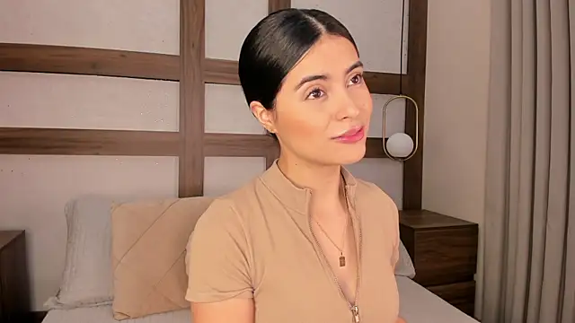 SarhaVega online show from 04-01-26, 01:23