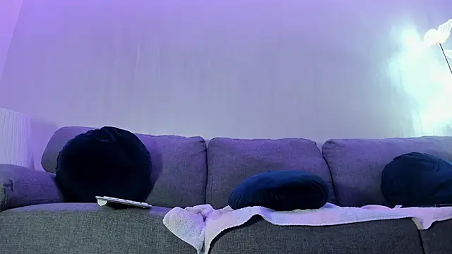 Sierra Noelle online show from 11-21-25, 08:52