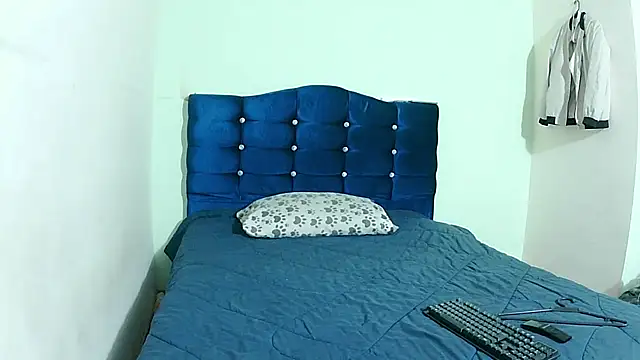 ashleey palmer online show from 02-22-26, 10:39