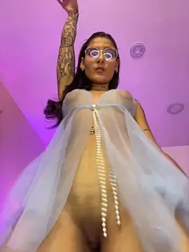 Snapshot of LauraRaider chatting on 02-27-26, 07:46 LauraRaider online show from 02-27-26, 07:46