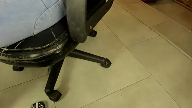 Mysterius Woman online show from 04-06-26, 11:00