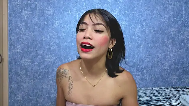 Snapshot of Malia_fox chatting on 07-18-26, 05:21 Malia fox online show from 07-18-26, 05:21