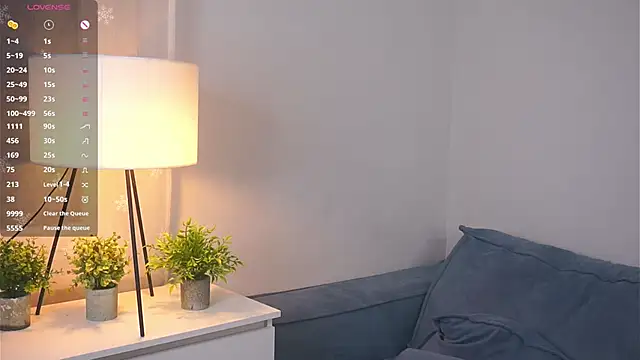 Snapshot of AmparoCilek chatting on 01-31-26, 08:40 AmparoCilek online show from 01-31-26, 08:40