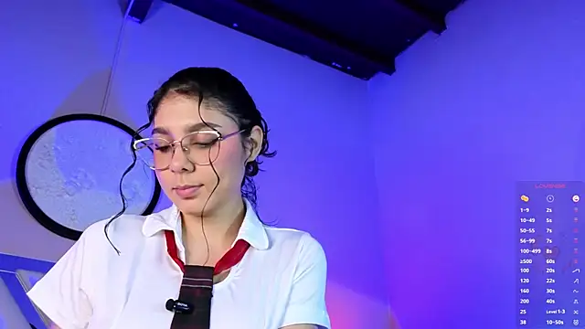 naty saenz online show from 12-16-25, 10:08