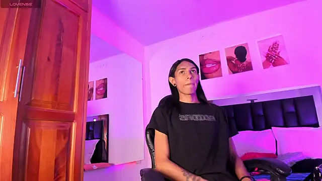 ValeryTs1 online show from 04-27-26, 06:06