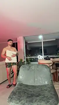 Valenthino Salvatore online show from 01-16-26, 03:54