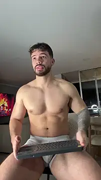 Valenthino Salvatore online show from 03-11-26, 03:33