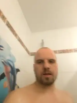 Phoenix2310 online show from 01-12-26, 04:36