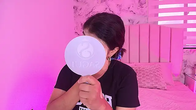 Snapshot of katsumi_yan chatting on 12-02-25, 07:15 katsumi yan online show from 12-02-25, 07:15