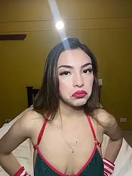 CELESTEANDBOSS online show from 12-17-25, 03:33