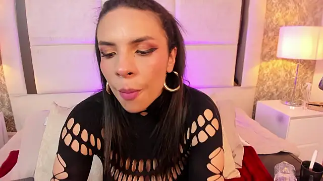 Viiolet Stone online show from 01-13-26, 09:41