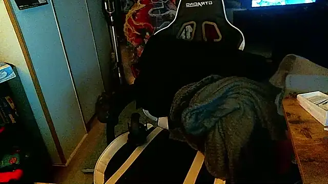 watchmegamer online show from 11-28-25, 02:17