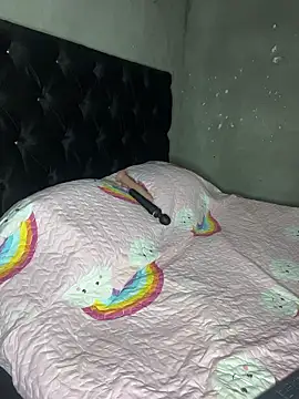 GiiaaFox online show from 01-17-26, 02:04