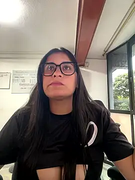 ArinaFoxx online show from 01-15-26, 04:21